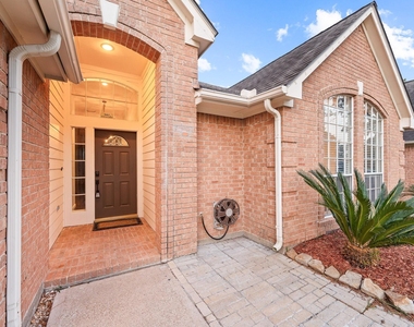 7624 Lone Meadow Court - Photo Thumbnail 2