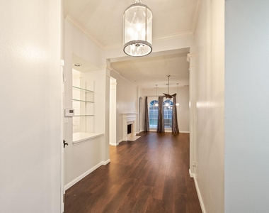 7624 Lone Meadow Court - Photo Thumbnail 7