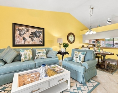 13090 Cross Creek Court - Photo Thumbnail 6