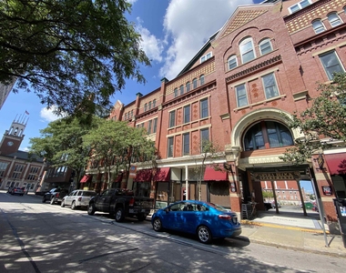30 Hanover - Photo Thumbnail 2