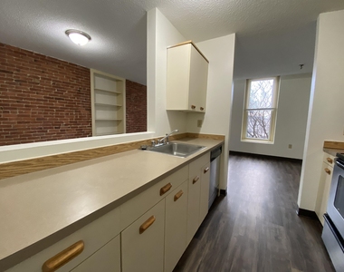 30 Hanover - Photo Thumbnail 10