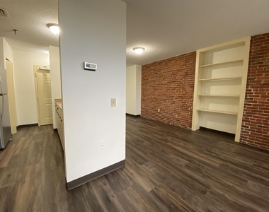 30 Hanover - Photo Thumbnail 17