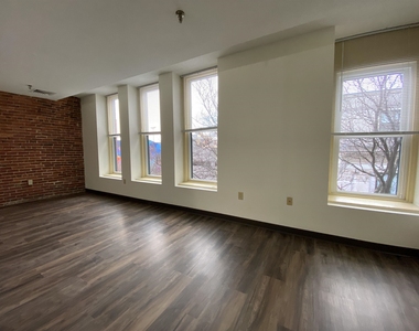 30 Hanover - Photo Thumbnail 14