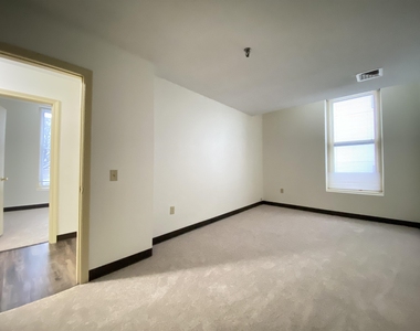 30 Hanover - Photo Thumbnail 29