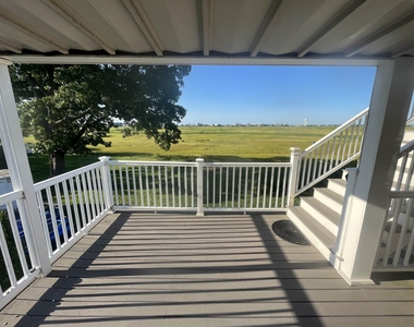 497 Winnacunnet - Photo Thumbnail 6