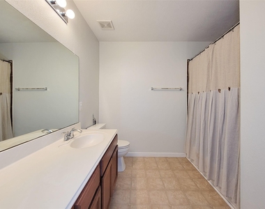 7726 Sagemark Ridge Drive - Photo Thumbnail 10