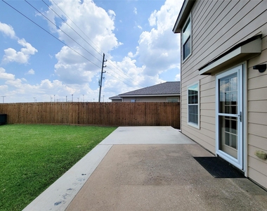 7726 Sagemark Ridge Drive - Photo Thumbnail 24
