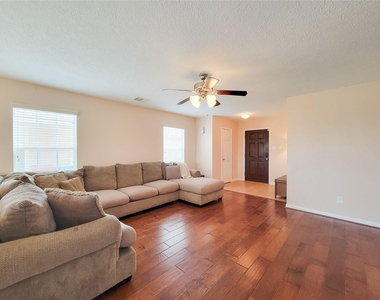 7726 Sagemark Ridge Drive - Photo Thumbnail 4