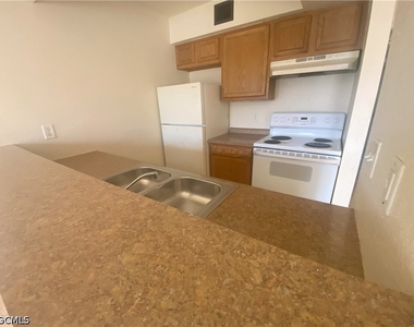 2229 Central Avenue - Photo Thumbnail 2