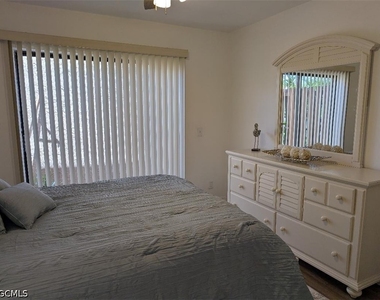 15493 Admiralty Circle - Photo Thumbnail 16
