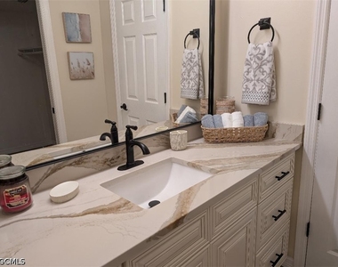 15493 Admiralty Circle - Photo Thumbnail 21