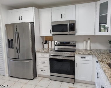 15493 Admiralty Circle - Photo Thumbnail 6