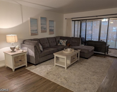 15493 Admiralty Circle - Photo Thumbnail 12