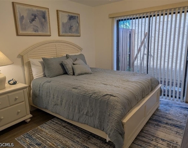15493 Admiralty Circle - Photo Thumbnail 15