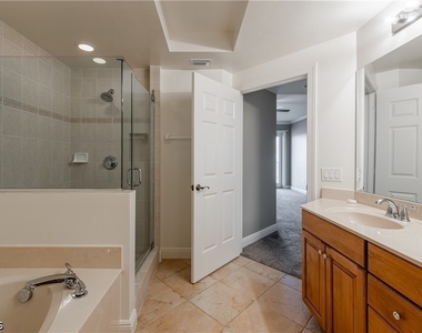 2745 1st Street - Photo Thumbnail 12
