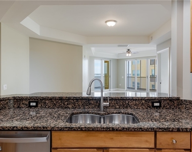 2745 1st Street - Photo Thumbnail 4