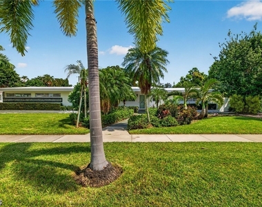 1331 Almeria Avenue - Photo Thumbnail 2