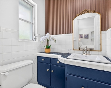 1331 Almeria Avenue - Photo Thumbnail 27