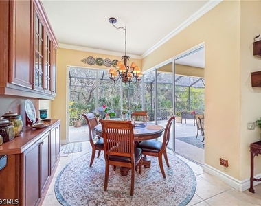 3290 Shady Bend Way - Photo Thumbnail 8