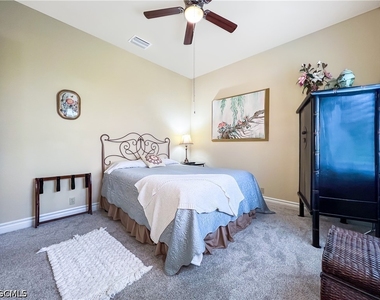 3290 Shady Bend Way - Photo Thumbnail 13