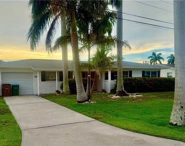 4914 Sw 2nd Place - Photo Thumbnail 15