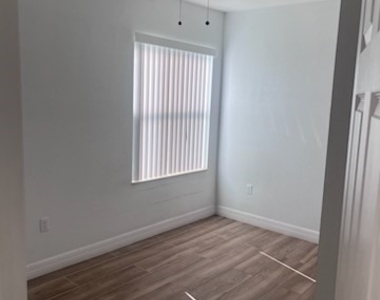 1106 Ichabod Avenue S - Photo Thumbnail 6