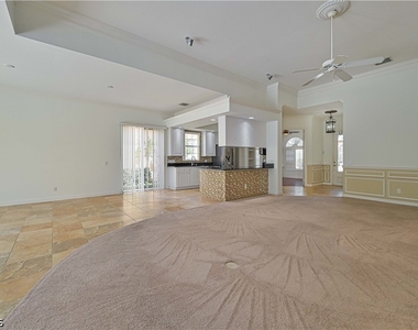 7804 Orvieto Court - Photo Thumbnail 13