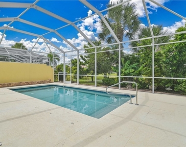 7804 Orvieto Court - Photo Thumbnail 4