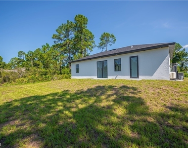 3123 69th Street W - Photo Thumbnail 44