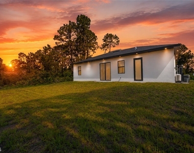 3123 69th Street W - Photo Thumbnail 48