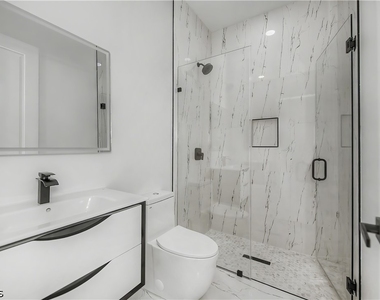 3123 69th Street W - Photo Thumbnail 24