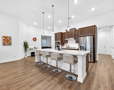 9407 Sweet Palm Street - Photo Thumbnail 12