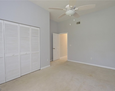 5510 Sw 4th Place - Photo Thumbnail 10