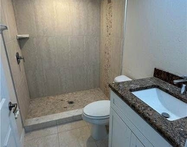 1609 Savona Parkway W - Photo Thumbnail 10