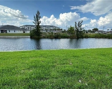1609 Savona Parkway W - Photo Thumbnail 18