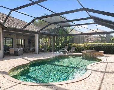 9235 Rialto Lane - Photo Thumbnail 35