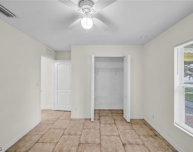 2724 Sw 2nd Avenue - Photo Thumbnail 22