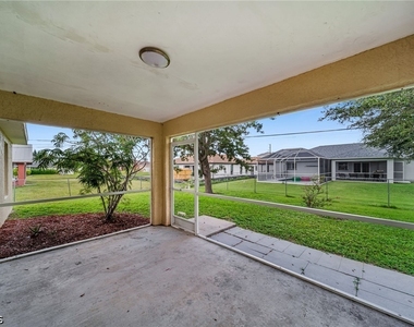 2724 Sw 2nd Avenue - Photo Thumbnail 27