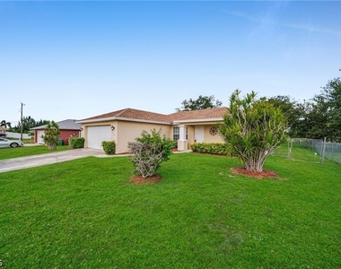 2724 Sw 2nd Avenue - Photo Thumbnail 2