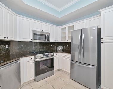 8561 Evernia Court - Photo Thumbnail 7