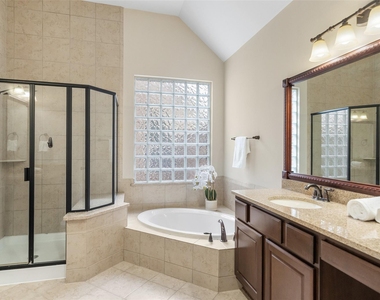 34 Danby Place - Photo Thumbnail 33