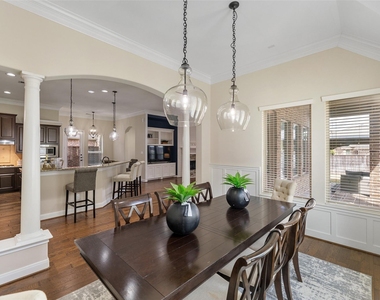 34 Danby Place - Photo Thumbnail 12