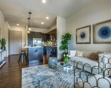 4139 Bellaire Boulevard - Photo Thumbnail 5