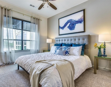 4139 Bellaire Boulevard - Photo Thumbnail 8