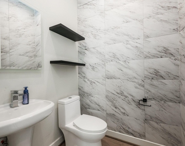 4508 Trevor Park Lane - Photo Thumbnail 18