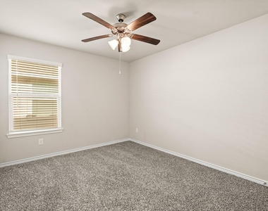 1164 Kennesaw Drive - Photo Thumbnail 22