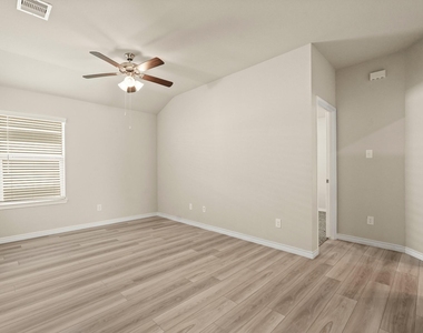 1164 Kennesaw Drive - Photo Thumbnail 15