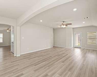1164 Kennesaw Drive - Photo Thumbnail 11