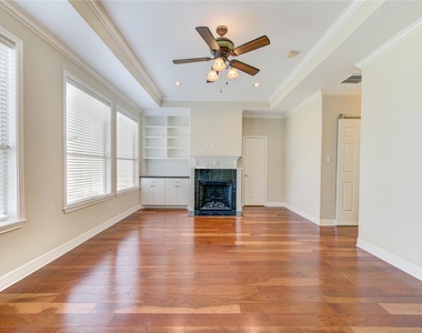 1117 W 18th Street - Photo Thumbnail 18