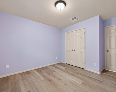 28207 Chalet Park Drive - Photo Thumbnail 23